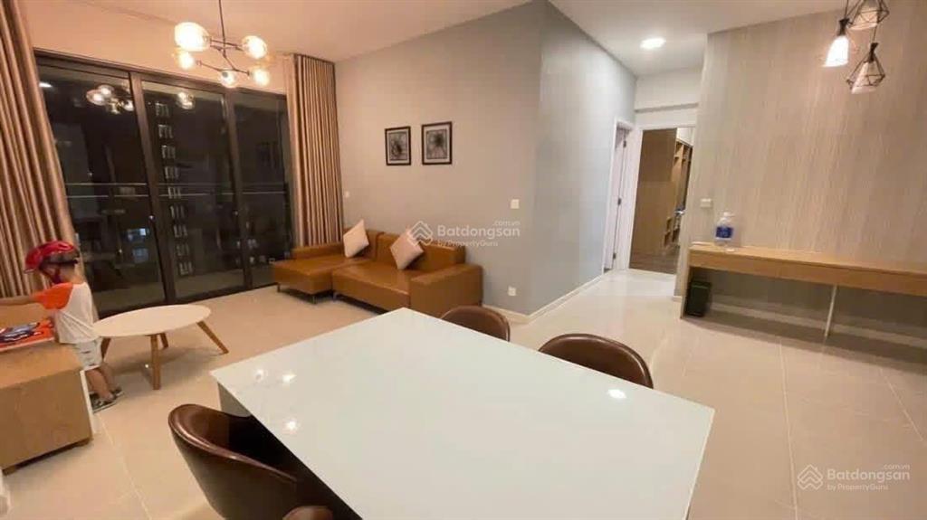 Cho thuê căn hộ 2pn2wc full nội thất đẹp view hồ bơi giá chỉ 41 triệu/tháng  dọn vào ở ngay