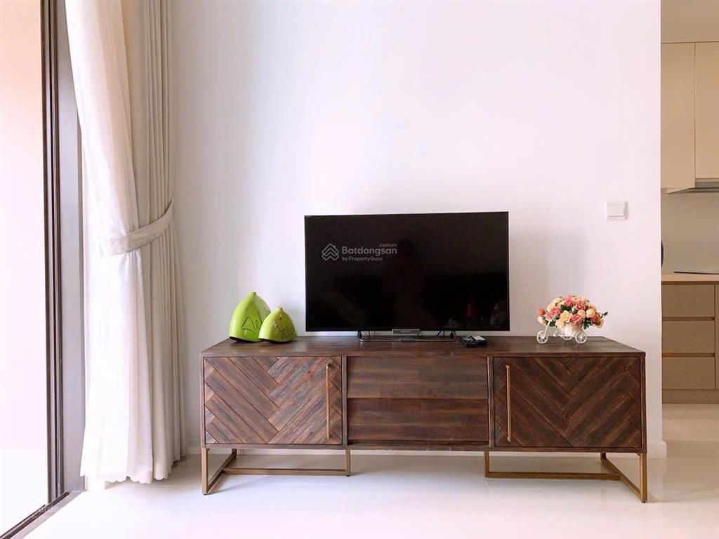Cho thuê nhanh căn hộ 2pn full nội thất ban công rộng  xách vali vào ở ngay  giá chỉ 38 triệu