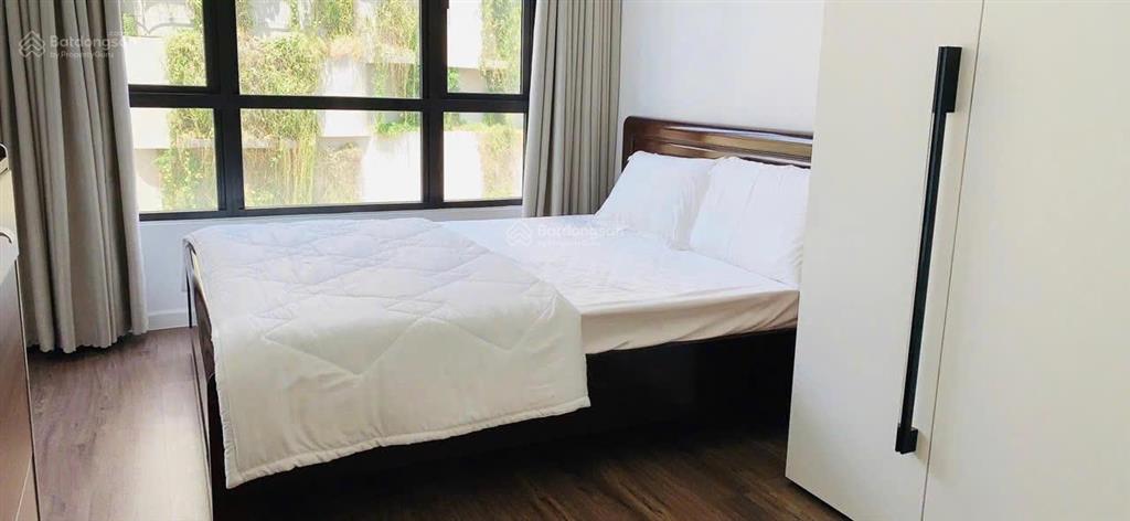 Cho thuê nhanh căn hộ 2pn full nội thất ban công rộng  xách vali vào ở ngay  giá chỉ 38 triệu