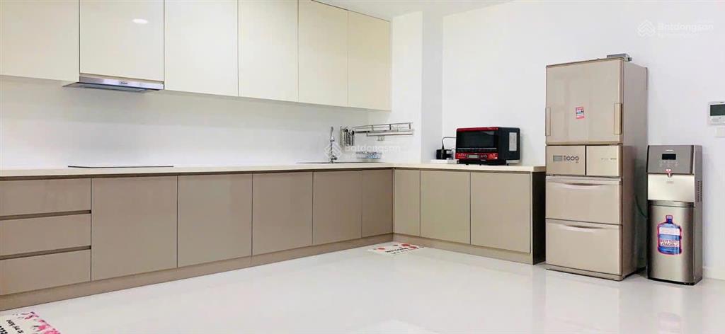 Cho thuê nhanh căn hộ 2pn full nội thất ban công rộng  xách vali vào ở ngay  giá chỉ 38 triệu