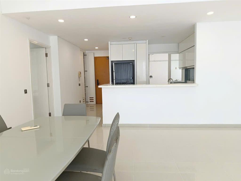 Cho thuê nhanh căn hộ 3pn the estella nội thất đẹp  giá thuê 40 triệu/tháng  chuyển vô liền