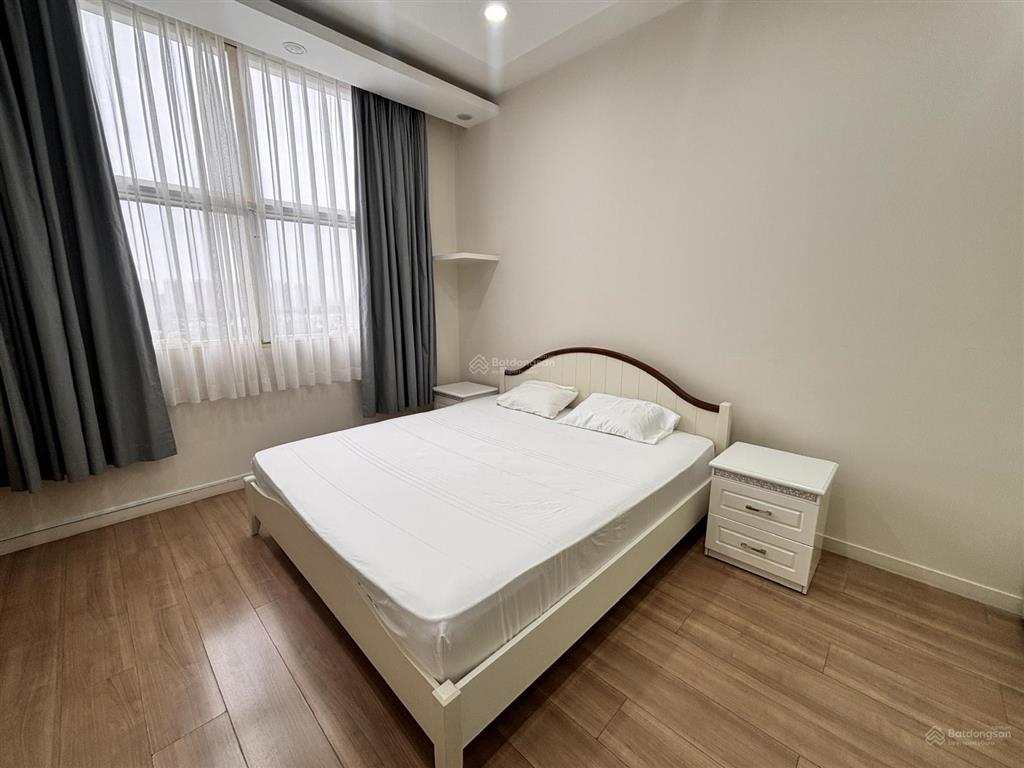 Cho thuê căn hộ 3pn  2wc full nội thất  43 triệu/tháng all in  dọn vào liền