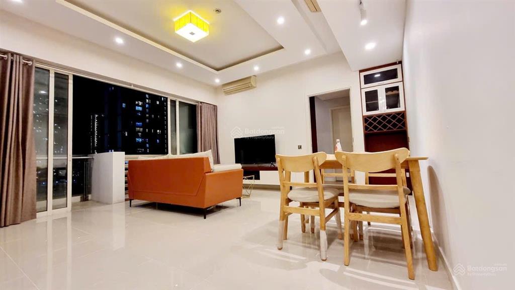 Cho thuê căn hộ 2pn 98m2 full nội thất nhà đẹp giá chỉ 30 triệu / tháng  chuyển vào ở liền