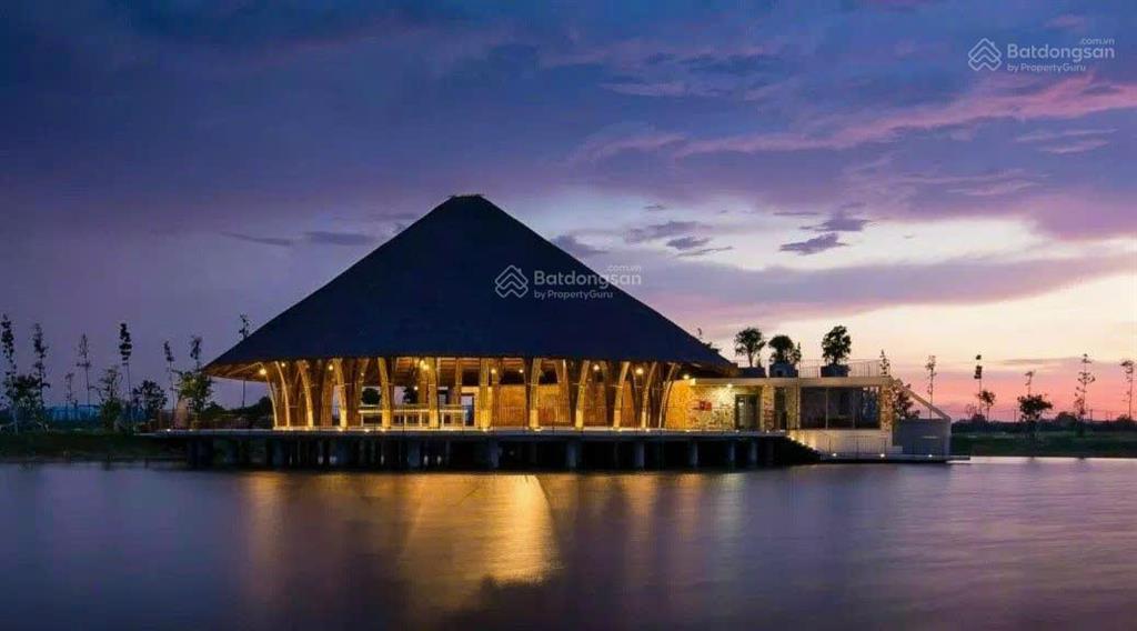 Chính chủ bán lô thương mại sổ làng sen đường 30m dt 83.1m2 nở hậu. giá 1.3 tỷ,  0907 705 ***