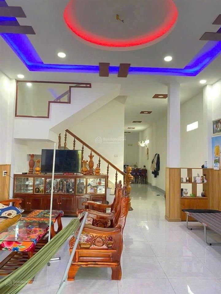 Nhà 2 tầng  mặt tiền đường đồng khởi (kết cấu xây dựng 5 tầng) diện tích đất 240 m2