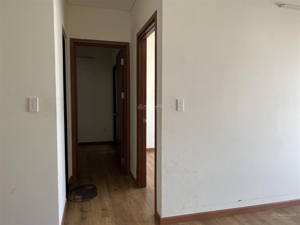 Cho thuê 2pn nhà trống flora novia giá tốt, nhận nhà ngay.  0767 500 *** ạ