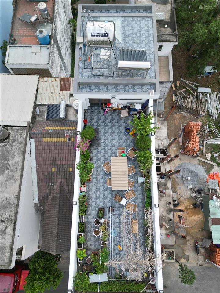 Cho thuê nhà nguyên căn 5 lầu gs2, đông hòa tphcm, có thang máy.  0767 500 ***