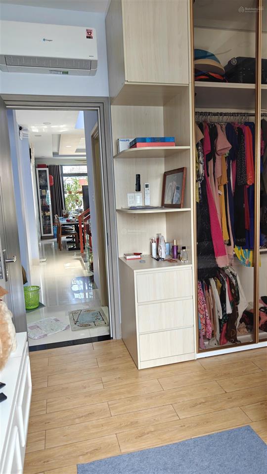 Chính chủ gửi bán 1 trệt 2 lầu ngay tân hoà 2, hiệp phú, sổ hồng sẵn sang tên ngay.  0767 500 ***