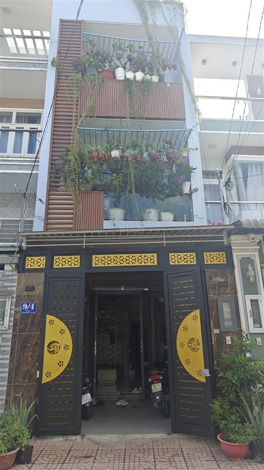 Chính chủ gửi bán 1 trệt 2 lầu ngay tân hoà 2, hiệp phú, sổ hồng sẵn sang tên ngay.  0767 500 ***