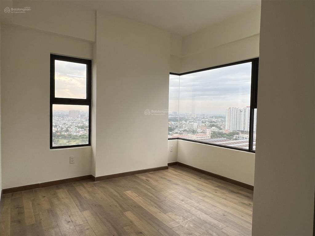 Chính chủ bán gấp 3pn2wc flora novia giá tốt, có sổ sẵn.  tư vấn 0767 500 ***