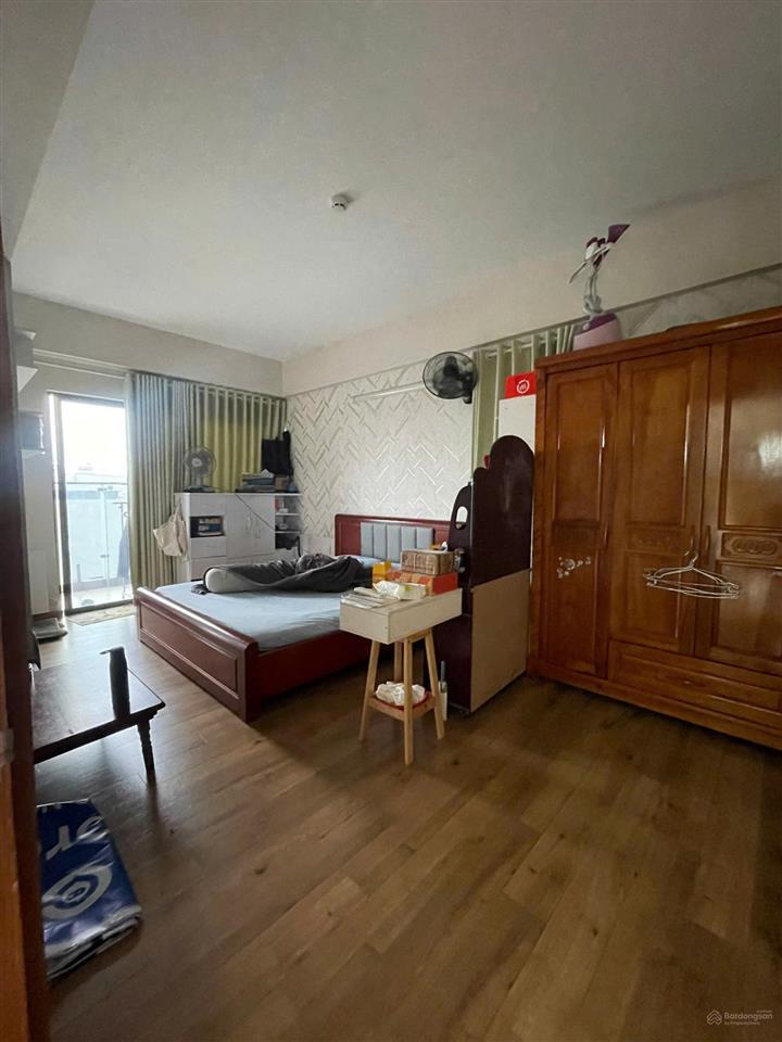 Giá mềm khu vực phú đông premier, căn góc 71m2 2pn  2wc view hồ bơi.  0767 500 ***