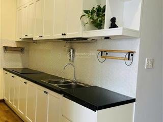 Cho thuê căn sân vườn đẹp 2pn2wc, view thoáng mát full nội thất.  0767 500 ***