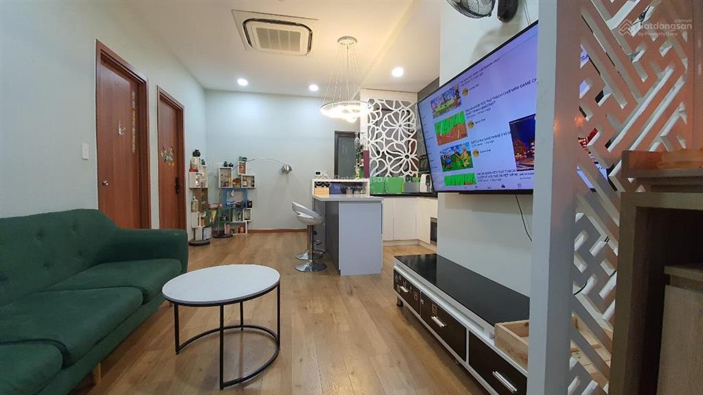 Cho thuê căn góc 2pn2wc full nội thất xinh xắn, nhận nhà ngay.  0767 500 ***