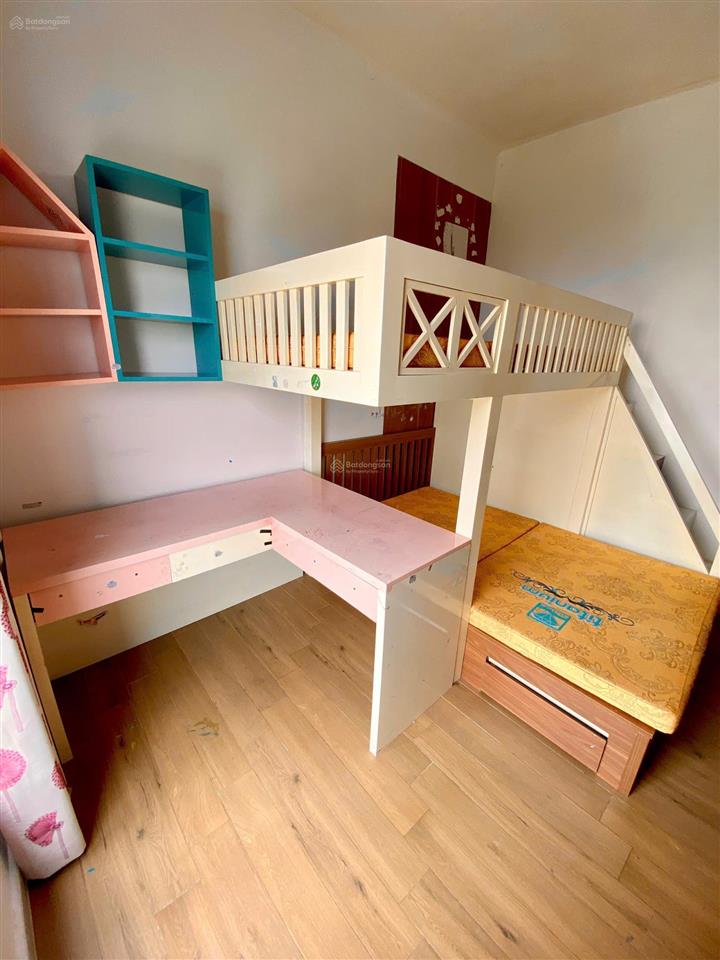 Tháng 8 bán căn hộ 55m westbay 2 ngủ 1 vệ sinh đủ đồ tầng đẹp view làng hoa phụng công giá tốt