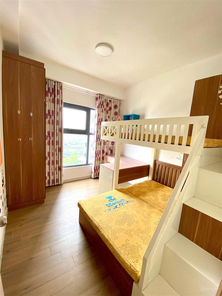 Tháng 8 bán căn hộ 55m westbay 2 ngủ 1 vệ sinh đủ đồ tầng đẹp view làng hoa phụng công giá tốt