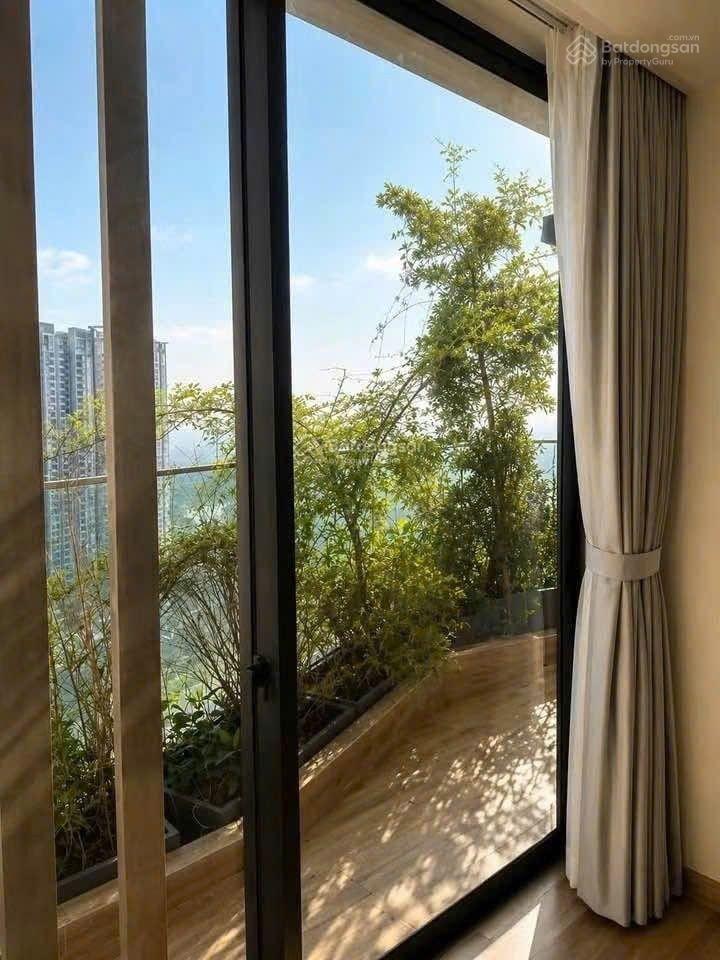 Tháng 10 bán căn hộ 2 ngủ 2 vệ sinh 77m tòa sol forest giá 5,2 tỷ bao phí