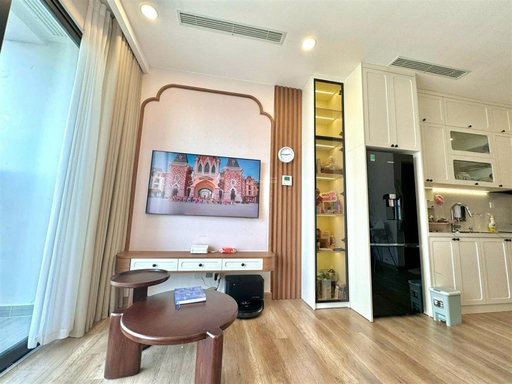 Bán căn hộ 58m2 haven park hướng biệt thự đảo đầy đủ nội thất giá 4 tỷ bao phí