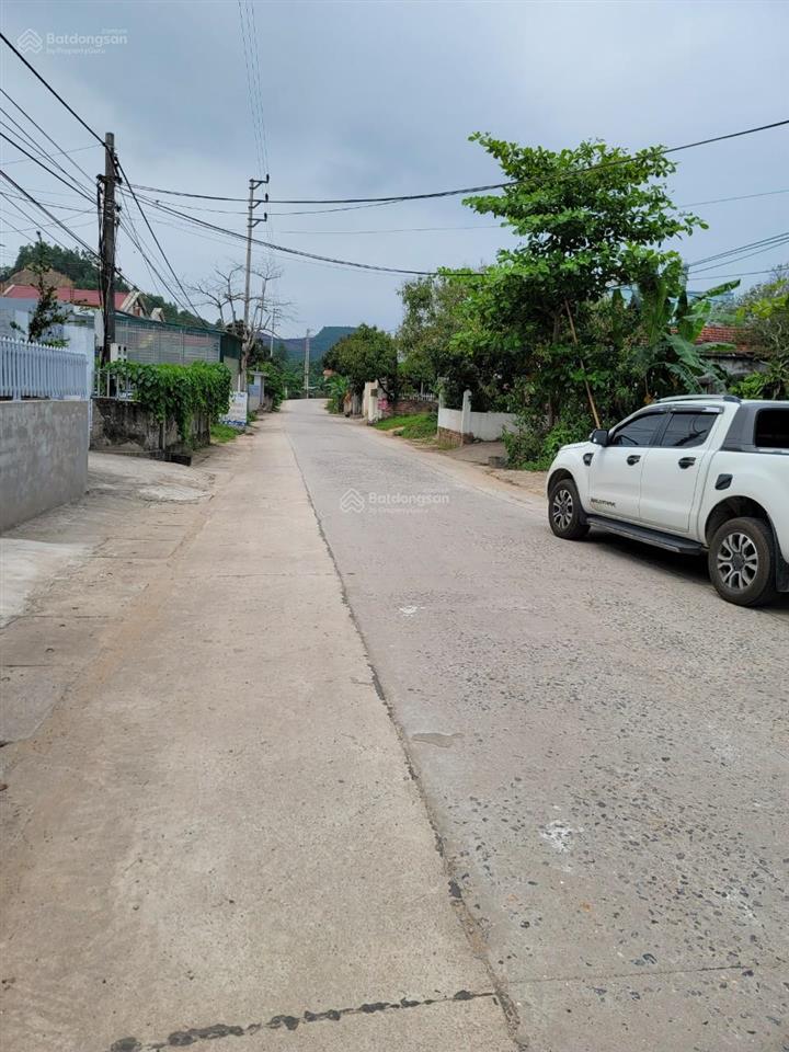 Bán lô đất 2 mặt đường chính chủ