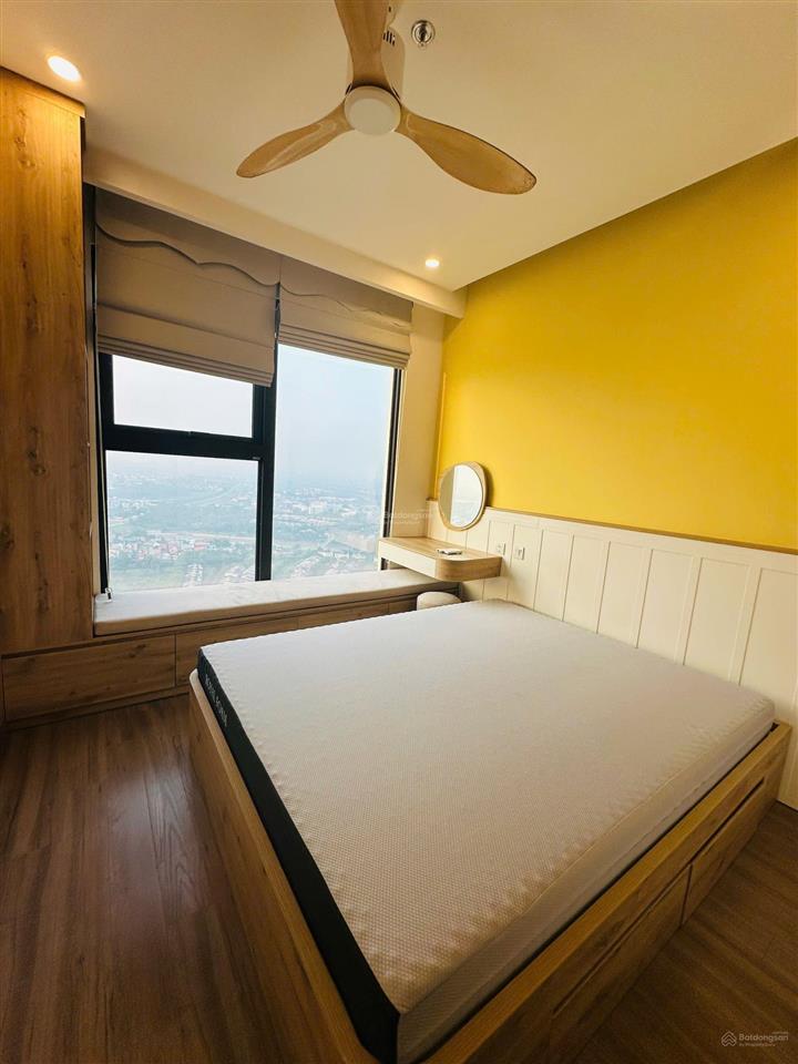 Chính chủ bán căn 3pn giá 4.x tỉ, căn giá hời ecopark