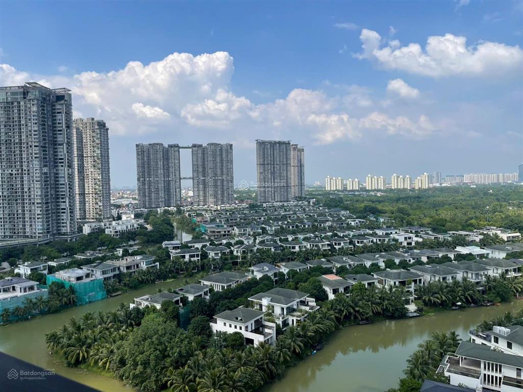 Căn hộ trần cao sky forest ecopark, giá 10.x tỉ