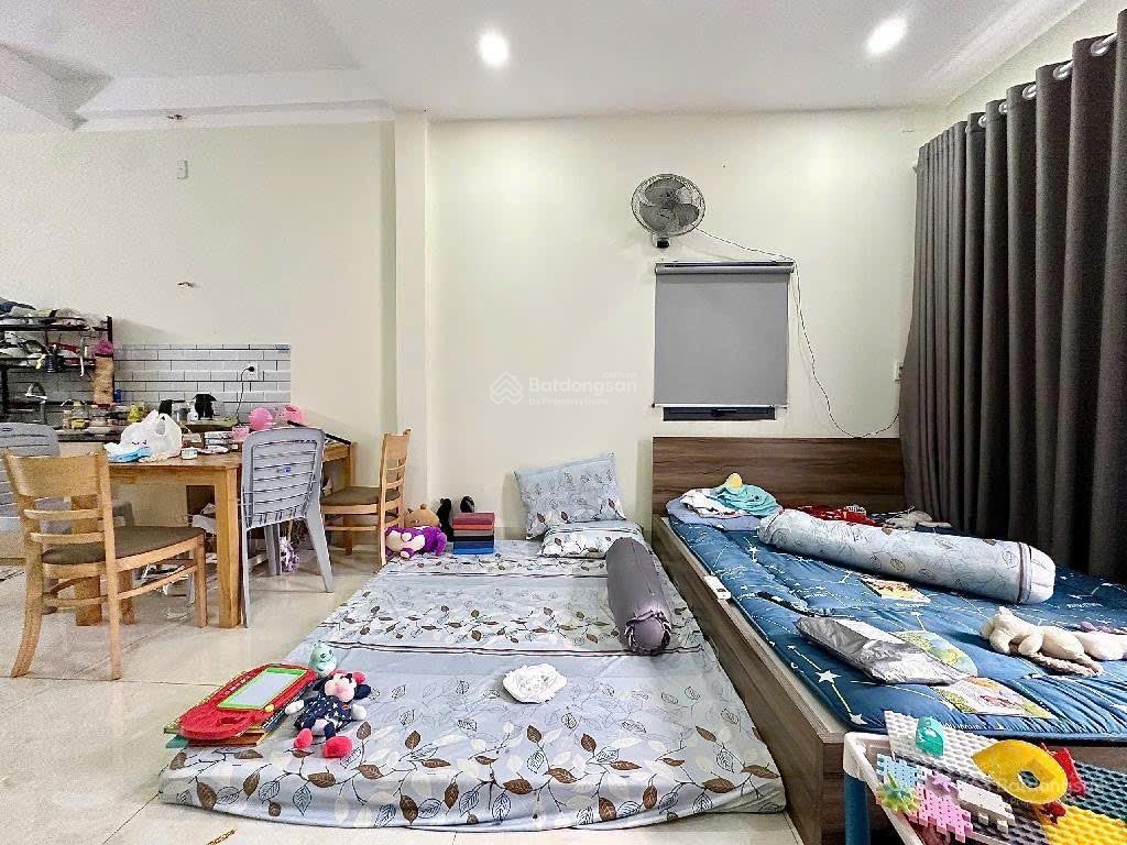 Nhà mặt tiền nguyễn trường tộ, quận tân phú, đúc 5 tấm, giảm giá sốc 600 triệu còn 9,2 tỷ tl