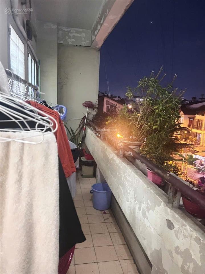 Bán chung cư gò dầu lầu 3 lô a, diện tích 58m2 gồm 2pn, 2wc, có thang máy