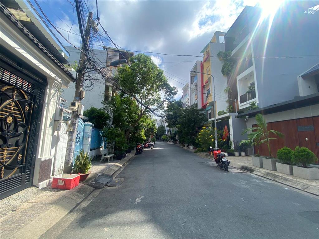 Khu vip tân sơn nhì  diện tích khủng 273m2  bề ngang lớn 9m