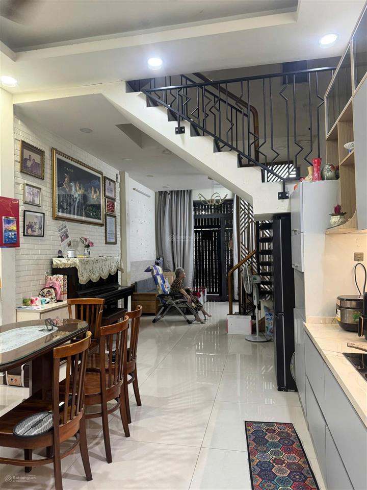 Bán nhà hxh nguyễn quý anh, tân sơn nhì, tân phú, 56.3m2, đúc 3 tấm, giá 8.3 tỷ