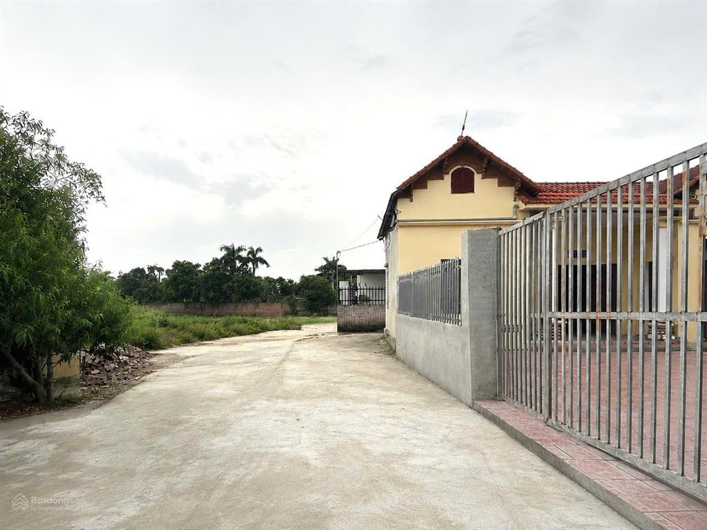 Bán đất tặng nhà tại phú thịnh  sóc sơn