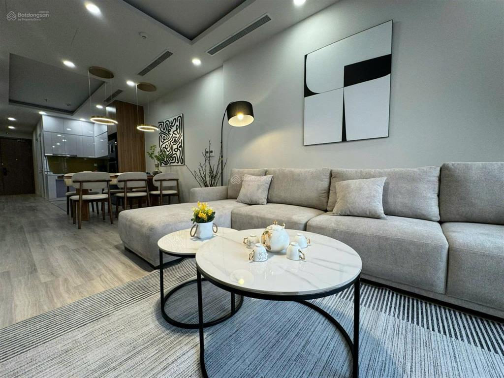 Chính chủ bán căn 3pn dt 128m2 chung cư c3 golden palace lê văn lương, giá 12 tỷ bao phí