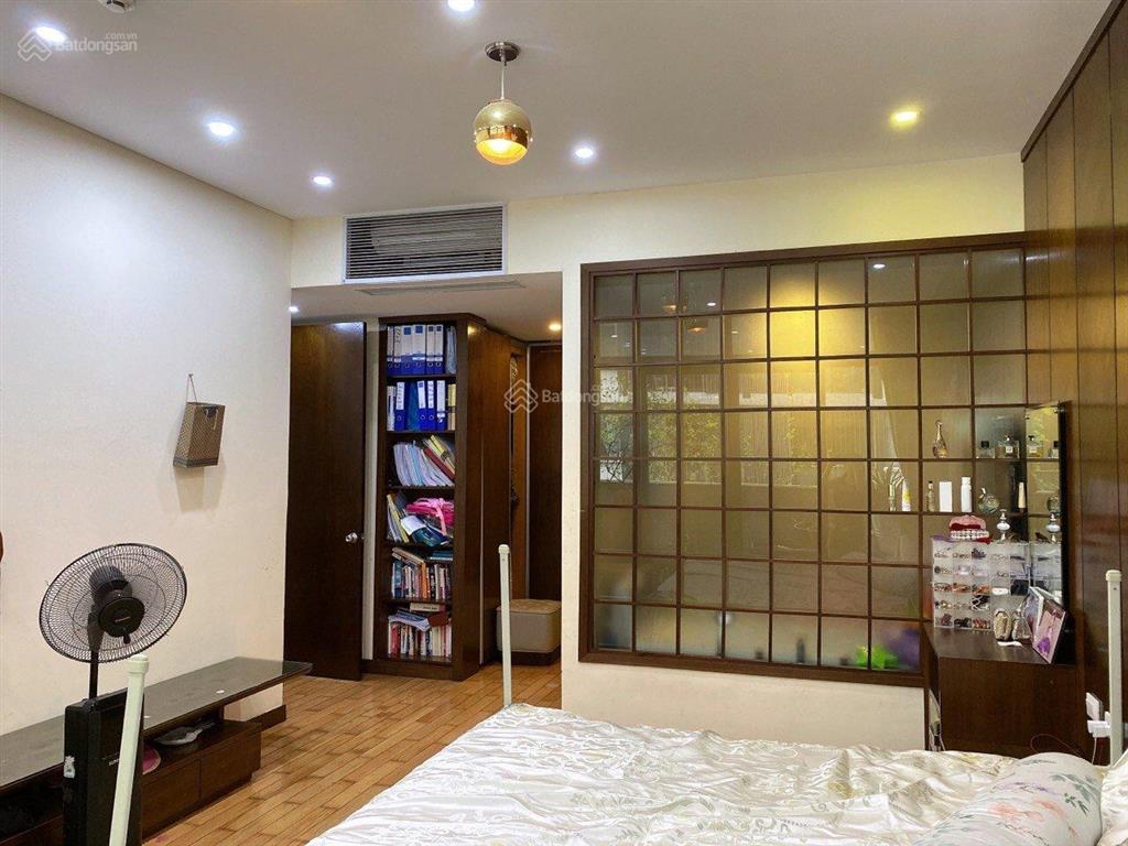Bán căn góc 3pn dt 121m2 chung cư yên hoà park view, giá 9.3 tỷ,  0932 392 ***