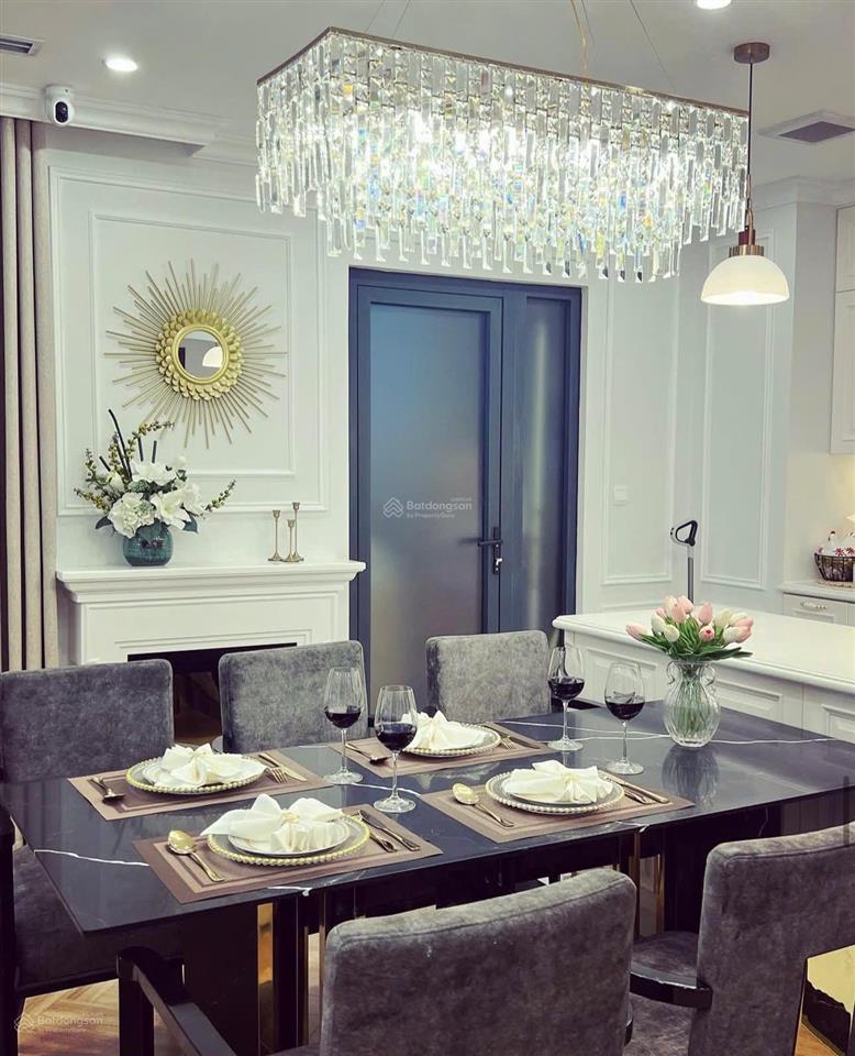 Chính chủ bán căn 2pn dt 70m2 chung cư riverside garden  giá 6 tỷ   0932 392 ***