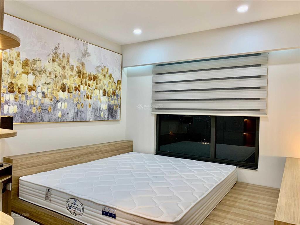 Chính chủ bán căn 3pn dt 98m2 chung cư vườn xuân  nguyễn chí thanh, giá 9.3 tỷ,  0932 392 ***