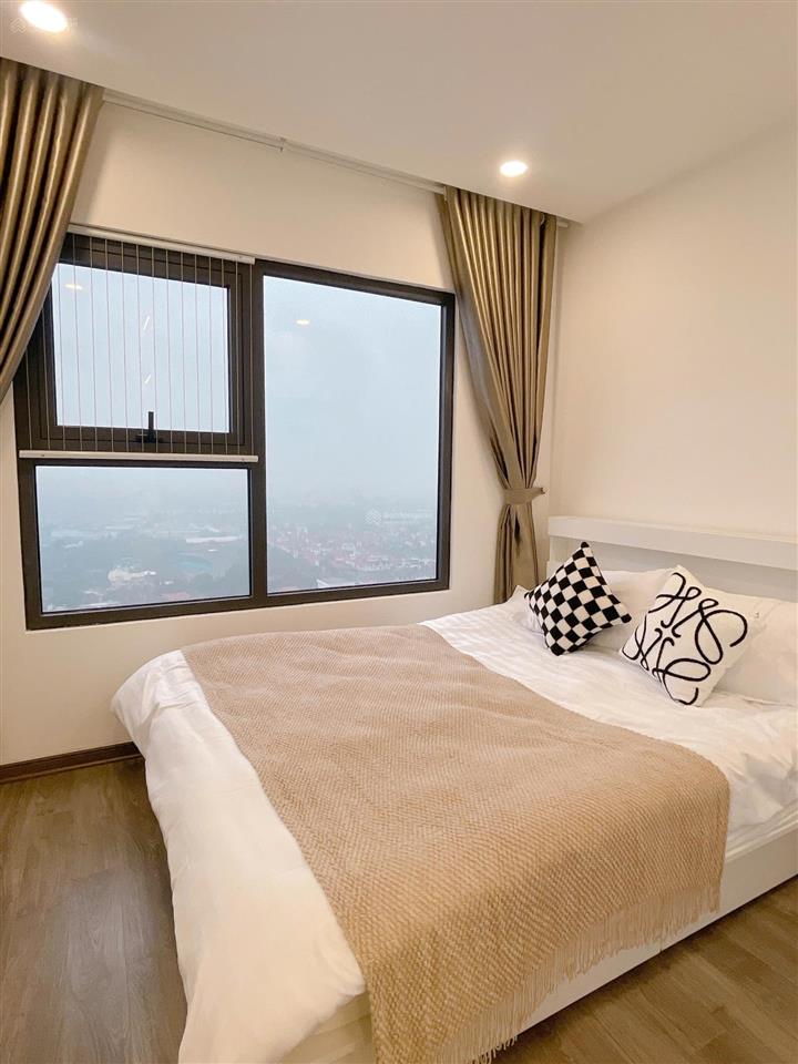 Tôi chính chủ bán căn 2pn dt 75m2 toà eco dream, giá 5 tỷ bao phí,  0932 392 ***