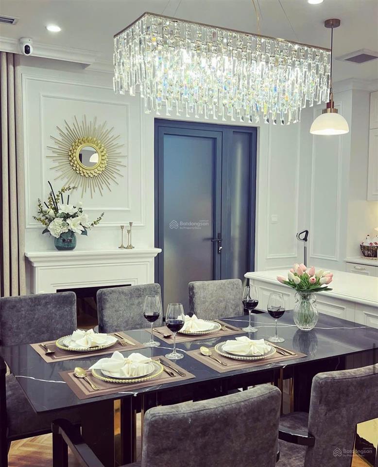 Chính chủ cần bán căn 2pn dt 71,22m² bc đông nam chung cư 90 nguyễn tuân  giá 6 tỷ bao phí