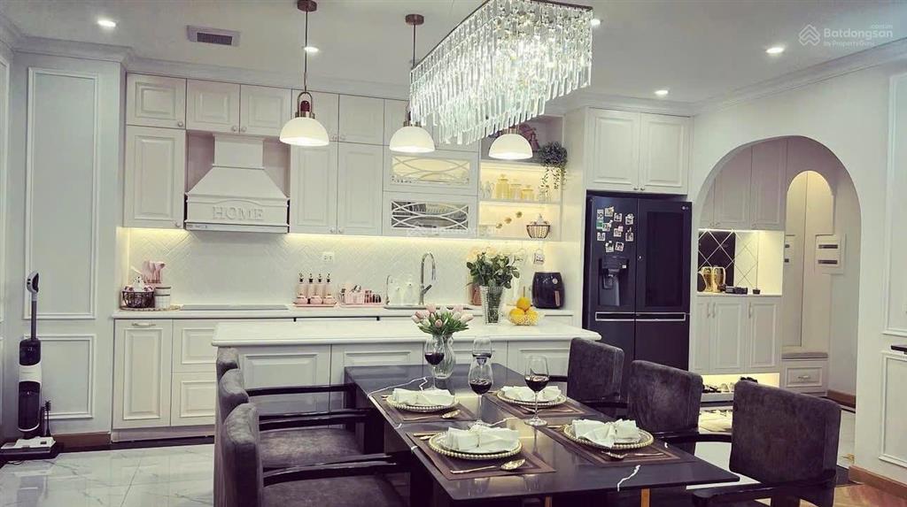 Chính chủ cần bán căn 2pn dt 71,22m² bc đông nam chung cư 90 nguyễn tuân  giá 6 tỷ bao phí