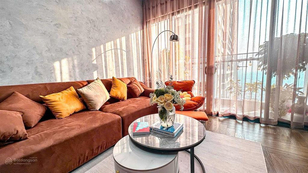 Bán căn góc 102m2 3pn ban công đông nam chung cư rivera park 69 vũ trọng phụng, giá 10,5 tỷ bao phí