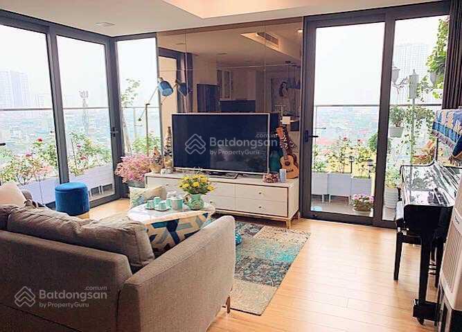 Chính chủ bán căn hộ 3pn dt 102m² chung cư goldseason 47 nguyễn tuân  giá 9,5 tỷ   0932 392 ***