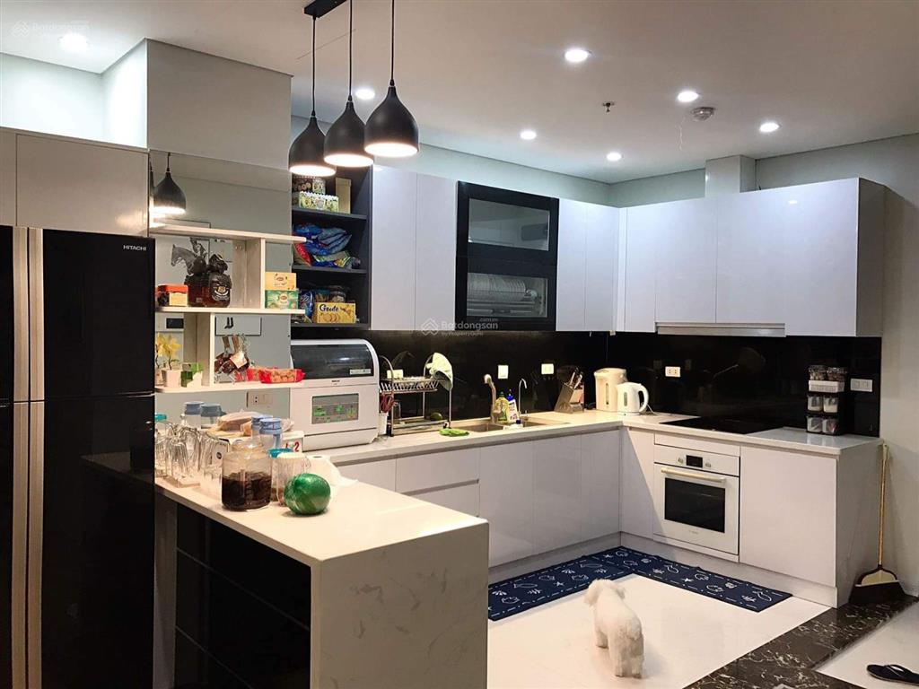 Tôi chính chủ bán căn 2pn dt82m2 tòa pandora triều khúc, giá 7 tỷ bao phí,  0932 392 ***