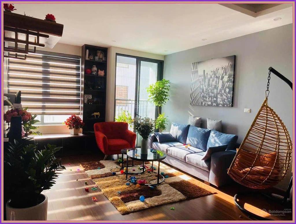 Tôi chính chủ bán căn 2pn chung cư hà nội centerpoint giá 5.9 tỷ bao phí.  0932 392 ***