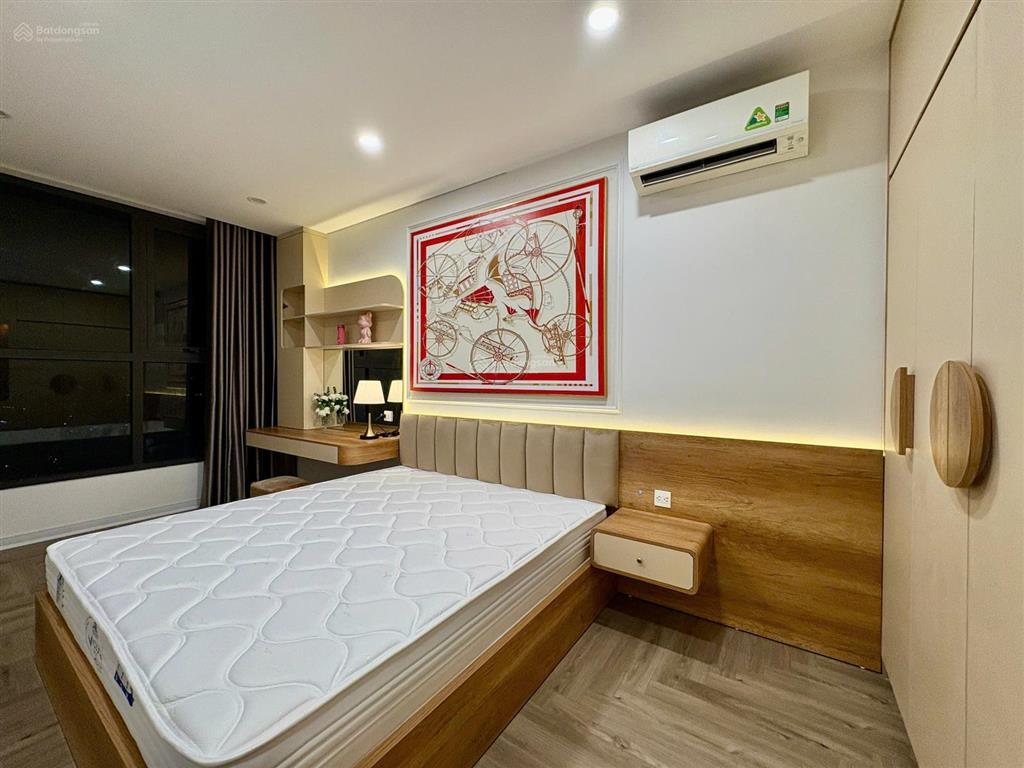 Tôi cần bán căn 4pn dt173m2 tòa thăng long number one, giá 12 tỷ bao phí,  0932 392 ***
