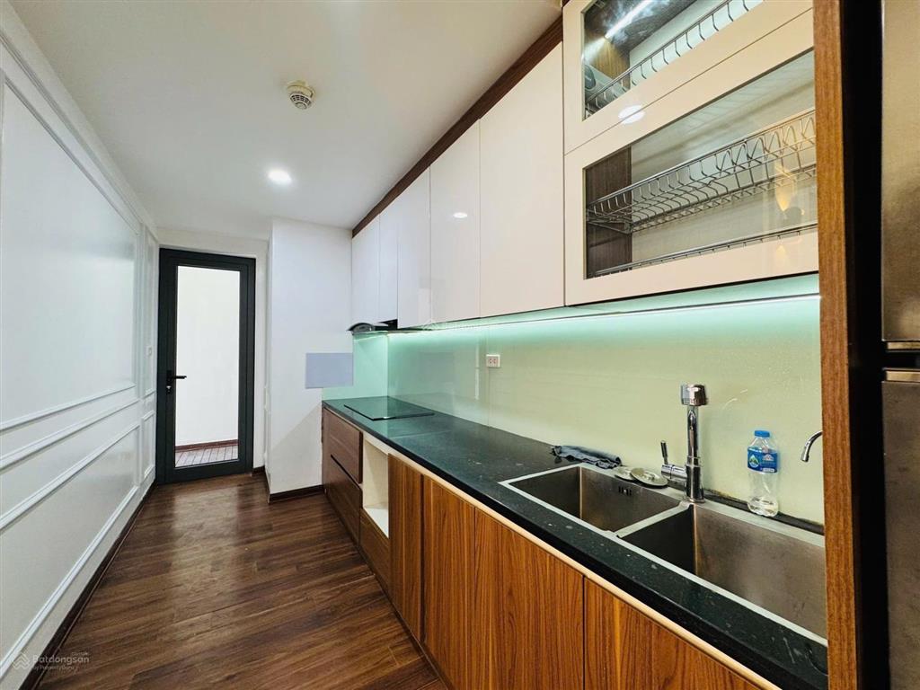 Bán căn hộ 3pn dt 80m2 chung cư goldseason, giá 6 tỷ 0932 392 ***