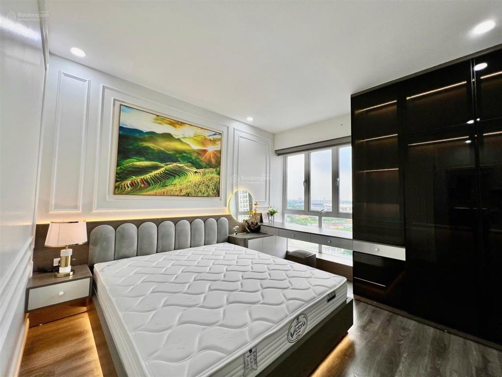 Bán căn 3pn dt 102m2 tòa 17t1 hapulico, giá 9,5 tỷ,  0932 392 ***