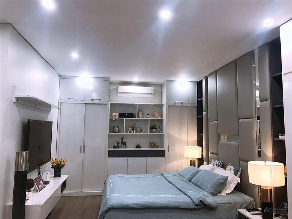 Chính chủ bán căn hộ 3pn dt 108m2 chung cư 57 vũ trọng phụng, giá 7.2 tỷ bao phí,  0932 392 ***