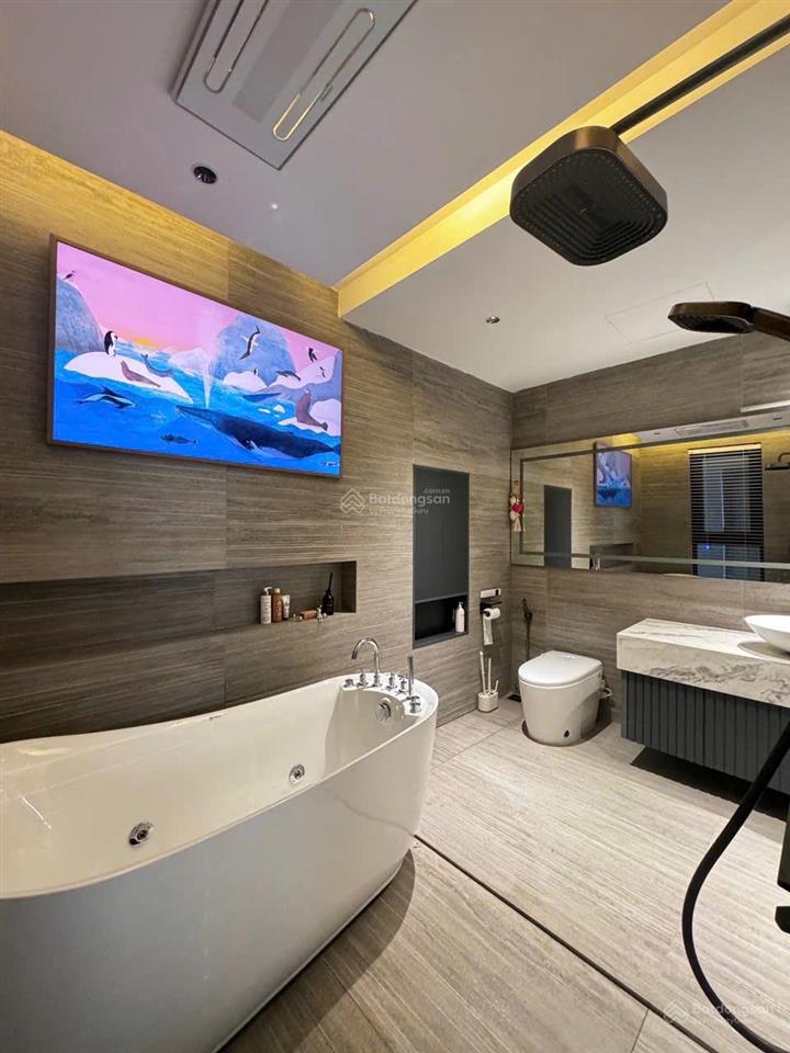 Chính chủ bán căn 3pn dt 107m2 chung cư times tower. giá 8,8 tỷ  0932 392 ***
