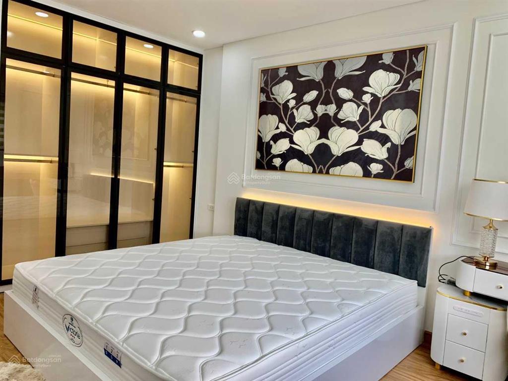 Chính chủ bán căn hộ 3pn dt 134m2 chung cư udic complex hoàng đạo thúy  giá 14 tỷ   0932 392 ***