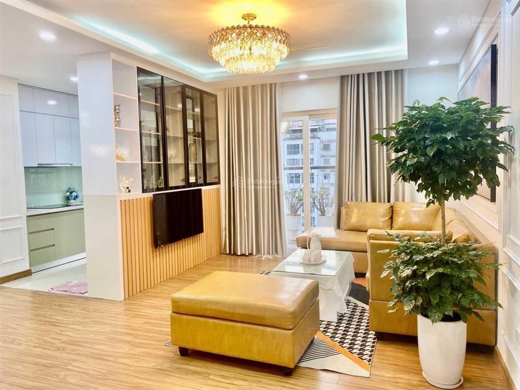 Chính chủ bán căn hộ 3pn dt 134m2 chung cư udic complex hoàng đạo thúy  giá 14 tỷ   0932 392 ***