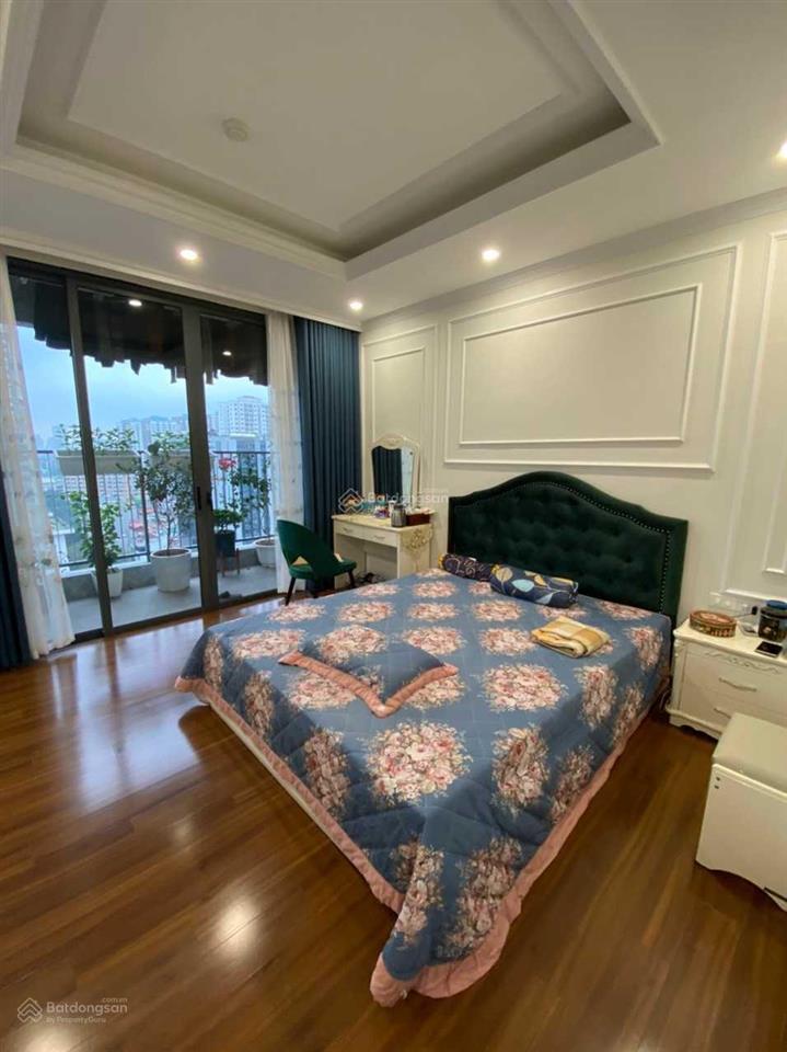Chính chủ bán căn hộ 2pn dt 98m2 chung cư chelsea residence, giá 8.8 tỷ bao phí,  0932 392 ***