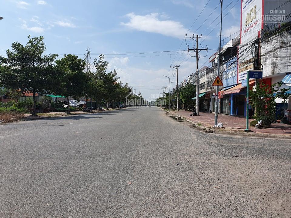 Bán đất mặt tiền đường lê thánh tông chỗ đông dân nhất giá 4,9 tỷ.  0908 983 ***