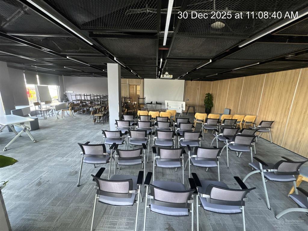 Chính chủ cho thuê văn phòng 92 nguyễn hữu cảnh, bình thạnh  0949 973 ***